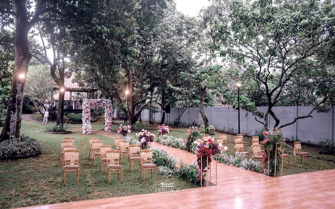 “Underneath the open sky, we say ‘I do’ surrounded by beauty