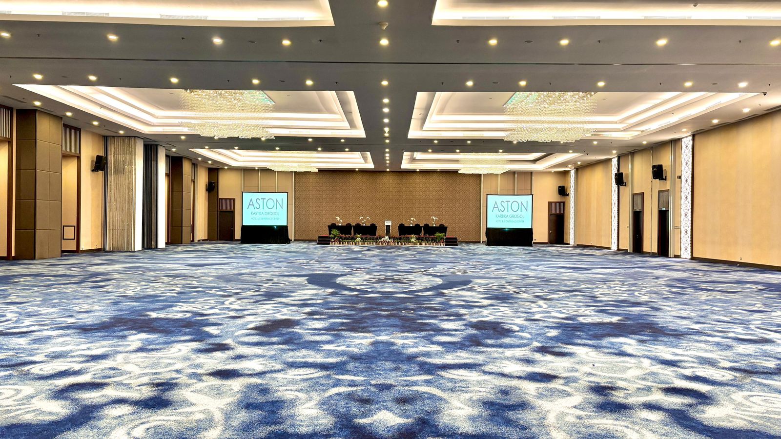 242b7577-93bd-4c94-8dbd-ffa1010a855a