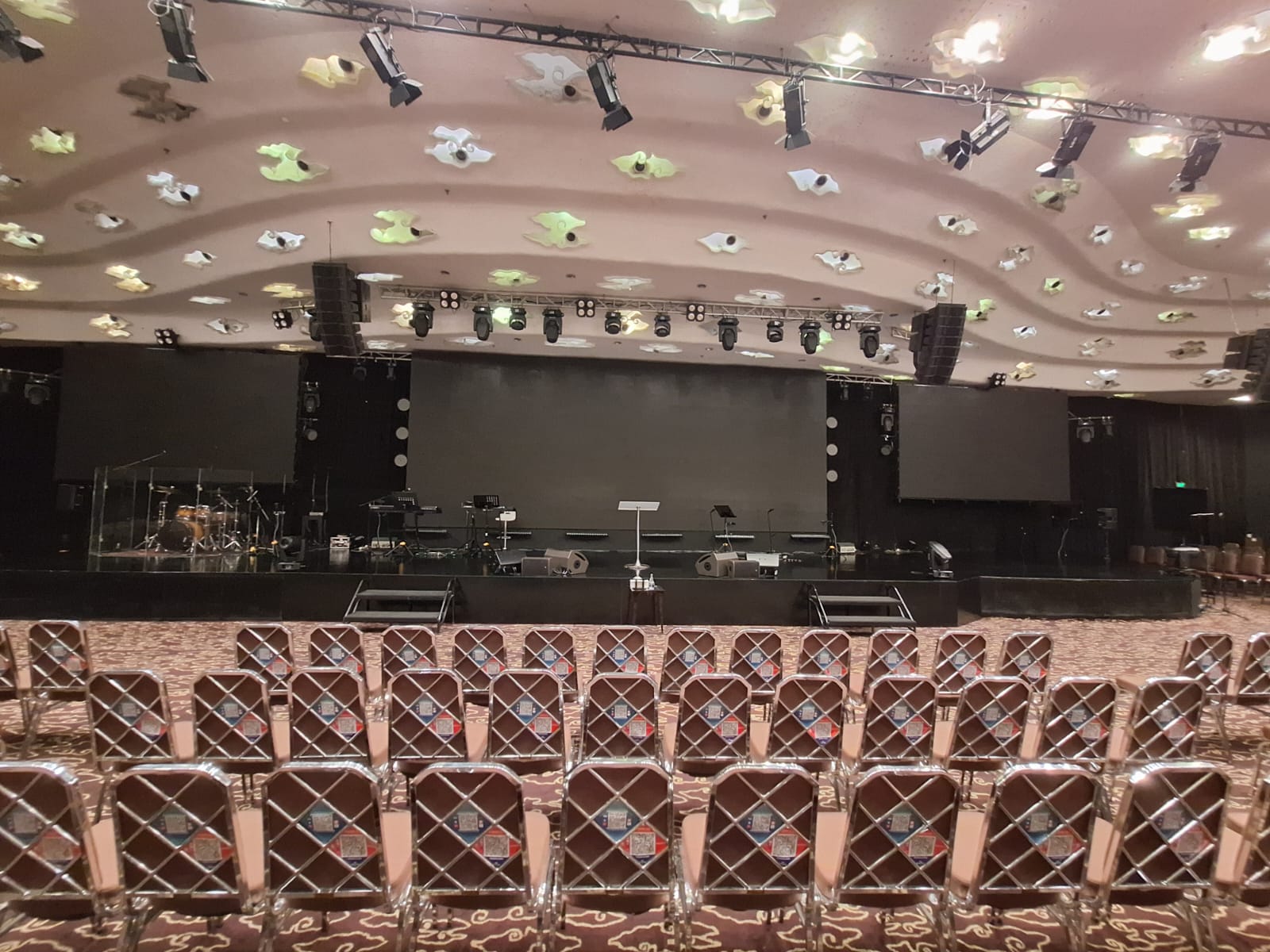 WhatsApp Image 2025-12-22 at 13.44