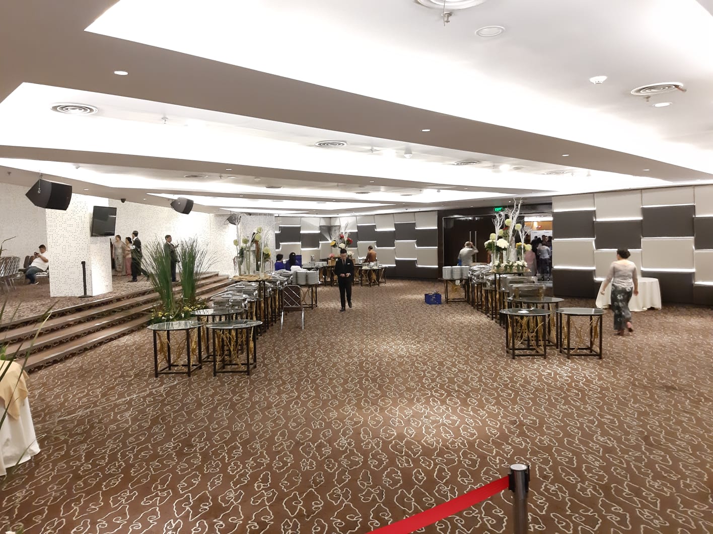 WhatsApp Image 2025-12-22 at 13.44