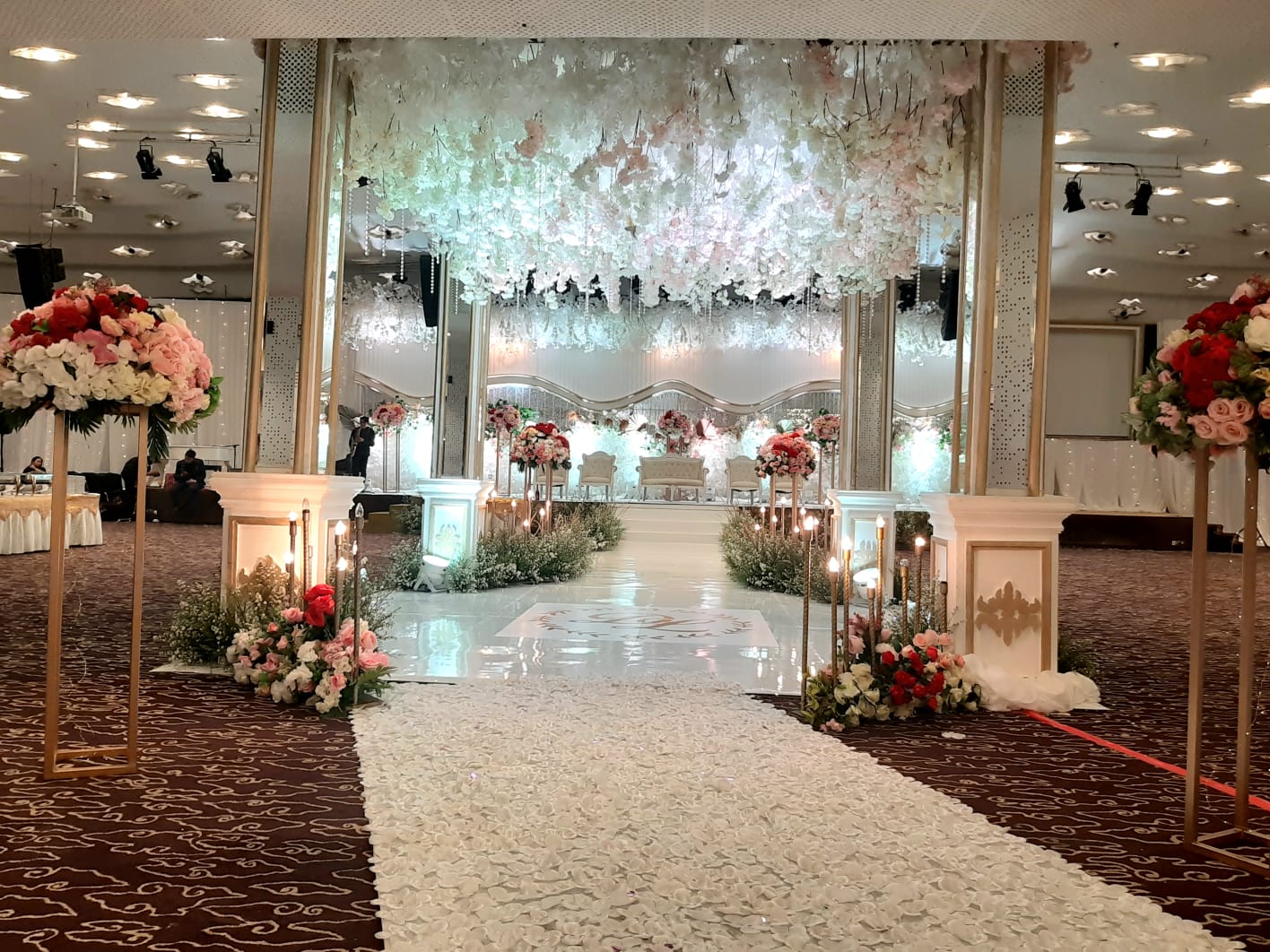 WhatsApp Image 2025-12-22 at 13.44