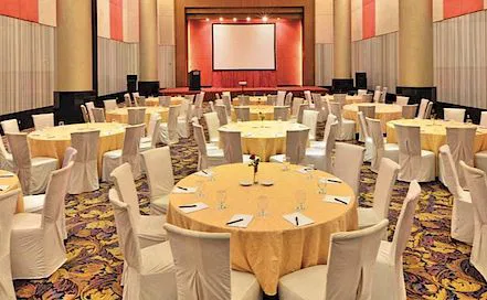 Manhattan Kuningan 3